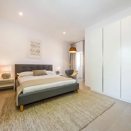 Kostela Luxury By Belmont Realty Apartament